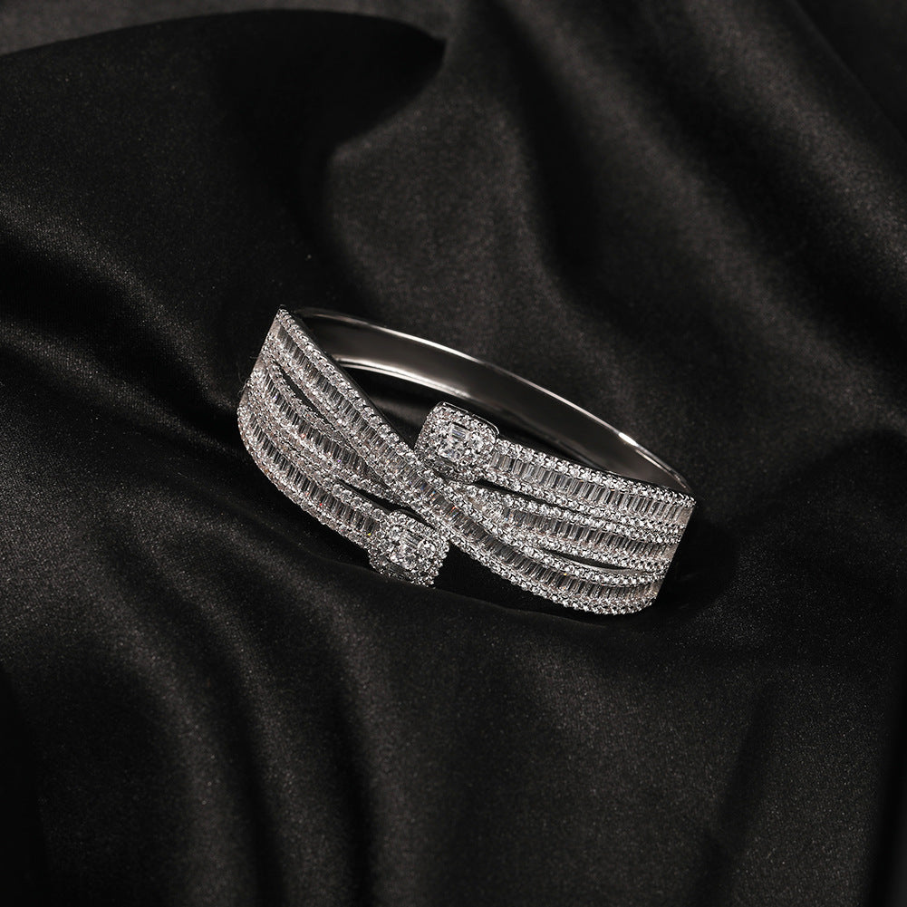 Women's Retro Hip-hop Zircon Bracelet