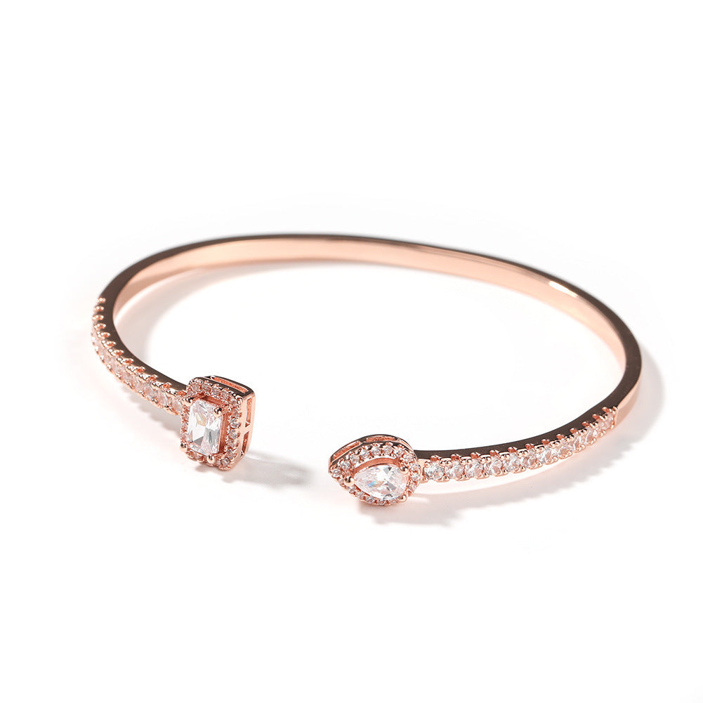 Women's Retro Hip-hop Zircon Bracelet