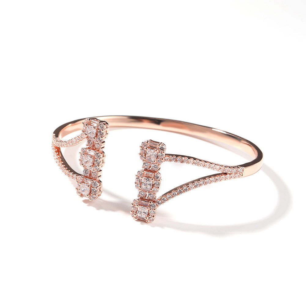 Women's Retro Hip-hop Zircon Bracelet