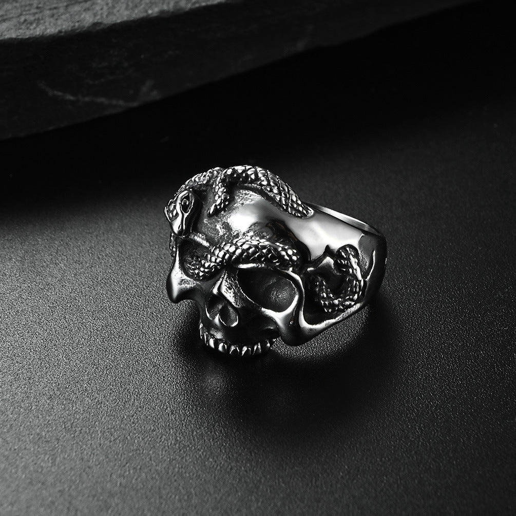 Hip Hop Viper Skull Ring Dark